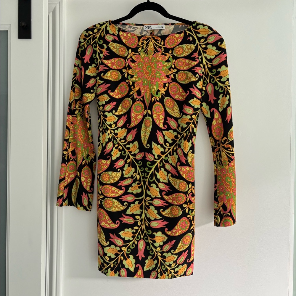 Zara Women's Vibrant Floral Long Sleeve Dress